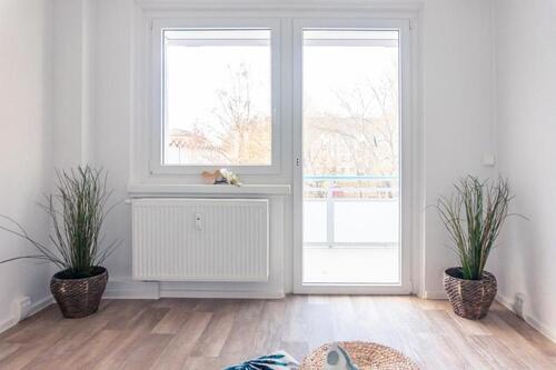 Foto - 3-Raum-Wohnung mit Balkon und die Schule im Wohnumfeld