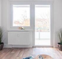 3-Raum-Wohnung mit Balkon und die Schule im Wohnumfeld - Chemnitz Hilbersdorf