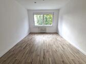 Foto - 4-Zimmer-Wohnung im 2. Obergeschoss nach Renovierung zu vermieten