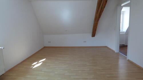 Foto - 2.5 Zimmer Dachgeschoßwohnung zur Miete in Weißenburg in Bayern