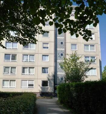 Foto - Ansprechende 3-Zimmer-Wohnung - 892,00 EUR Kaltmiete,