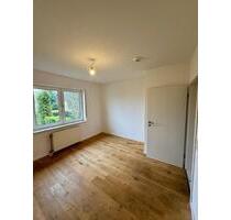 Renovierte helle 2-Zimmer Wohnung I Balkon EBK Garten TG-Stellpla - Bad Homburg vor der Höhe Gonzenheim