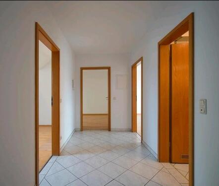 Foto - 3 Zimmer Dachgeschoßwohnung zum Kaufen in Karlsfeld