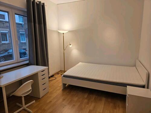 Foto - Möbliertes WG Zimmer in Heilbronn