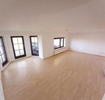 Großzügige 4-5 Zimmer Wohnung in Westerdeichstrich - Büsum