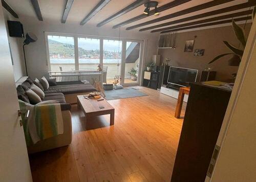 Foto - 2 Zimmer Dachgeschoßwohnung zur Miete in Neustadt an der Weinstraße