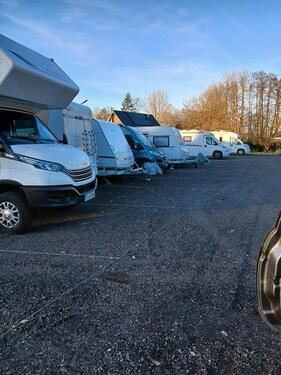 Foto - Stellplätze mit Strom - 50,00 EUR Miete,