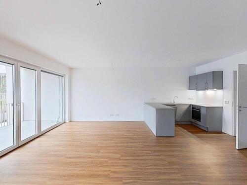 Foto - Traumhaftes Wohnen mit Freiraum: Weitläufige 4-Zimmer-Wohnung mit moderner EBK, zwei Bädern und großem BALKON