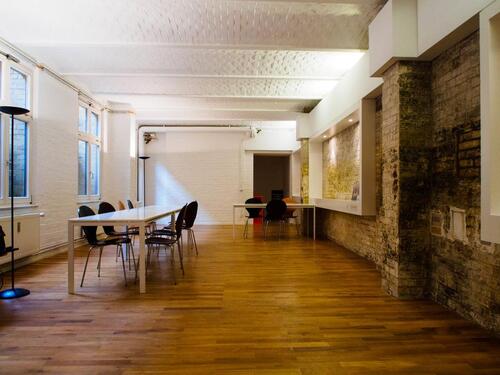 Foto - Office-Sharing: Moderne Büroräume in schönem Mitte-Ambiente