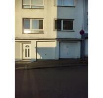 Gemütliche 2-Zimmer-Wohnungn Wuppertal-Elberfeld mit Garage