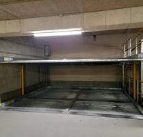 Monatlich zu vermieten: Duplex-PKW Stellplatz - München Moosach