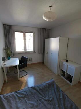 Foto - Ruhiges Zimmer in zentraler Lage - Theresienwiese Poccistr