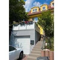 4-Zimmer Doppelhaushälfte mit EBK, Garage & Garten in HofheimTs. - Hofheim am Taunus