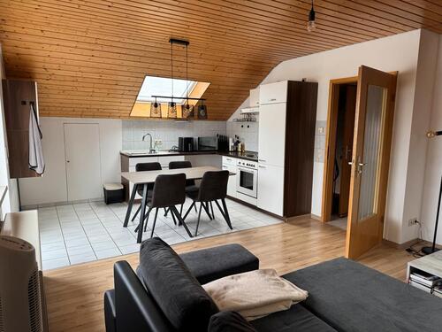 Foto - Attraktive 3-Zimmer-DG-Wohnung mit Balkon in Kirchardt-Bockschaft