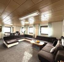 Sehr schöne 4 Zimmerwohnung - 799,00&nbsp;EUR Kaltmiete, ca.&nbsp; 104,00&nbsp;m&sup2; in Pressig (PLZ: 96332)