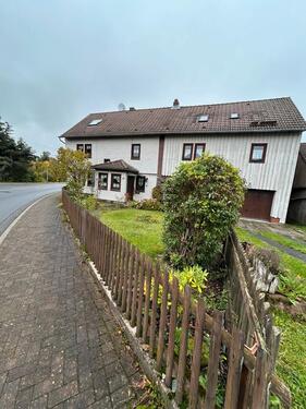 Foto - 1 bis 2 Familienhaus am Ortsrand Herbstein Lanzenhain