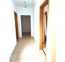 vermiete 2-Raum-Wohnung in Meerane