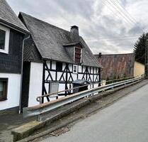 Charmantes Einfamilienhaus mit viel Potential - Bad Berleburg