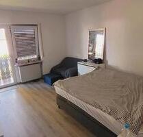 4er WG - 15m² Zimmer mit Balkon in 85416 Langenbach