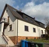 Doppelhaushälfte mit 50 iger Flair in Burgfarrnbach zu vermieten - Fürth Atzenhof