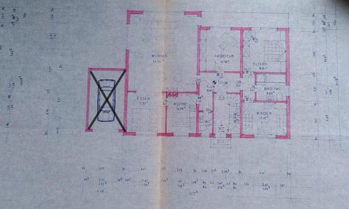 Foto - Großzügige 4-Zimmerwohnung mit Balkon u. EBK - frisch renoviert!
