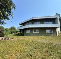 EinfamilienhausBungalow mit 1.148 m² Grundstück & Garage - Rangendingen