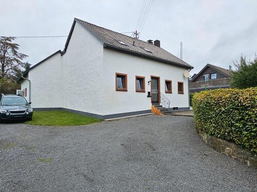 Foto - Haus mit 1400 QM Grundstück - 175.000,00&nbsp;EUR Kaufpreis, ca.&nbsp; 125,00&nbsp;m&sup2;