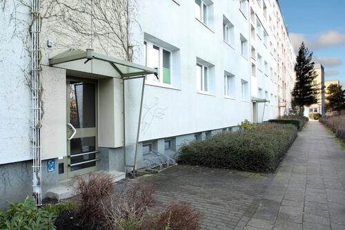 Foto - Optimal ... Küche und Bad mit Fenster!