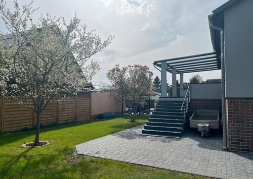 Foto - Einfamilienhaus mit Garten - 1.500,00&nbsp;EUR Kaltmiete, ca.&nbsp; 132,00&nbsp;m&sup2;