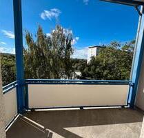 ++ Wohlfühlnest mit Balkon frisch gemacht ++ - Chemnitz Hilbersdorf