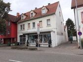 Foto - Altes WohnGeschäftshaus in Zentrallage von Br.-Untergrombach