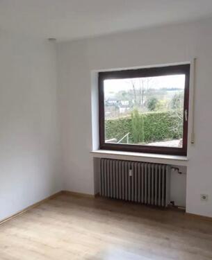 Foto - Große 2-Zimmer-Wohnung, ideal geeignet als WG