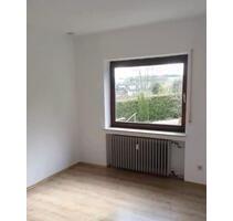 Große 2-Zimmer-Wohnung, ideal geeignet als WG - Marburg Marbach