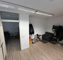 4-Zimmer-Wohnung in Darmstadt Innenstadt — 94m², WG-geeignet 4-Zimmer-Wohnung in Darmstadt Innenstadt — 94m², WG-geeignet