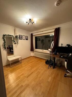 Foto - WG-Mitbewohnerin Nov25 - ca. März26 (Nähe München)