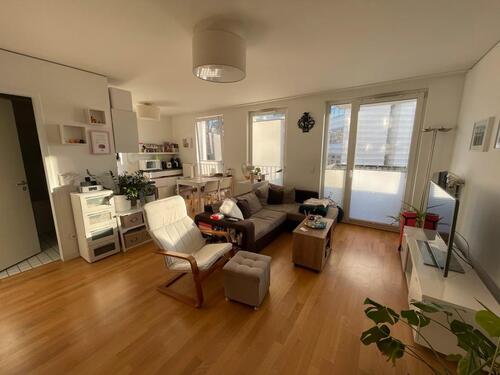 Foto - 2-Zi-Wohnung mit Balkon - 1.330,00&nbsp;EUR Kaltmiete, ca.&nbsp; 50,00&nbsp;m&sup2;