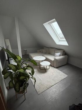 Foto - Dachgeschosswohnung - 550,00 EUR Kaltmiete, ca.  60,00 m²