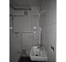 Erstbezug nach Sanierung: 4,5-Zi.-Wohnung im 2. OG in Bochum Südi