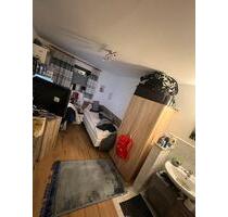 Einzelzimmer (Wg) - 750,00&nbsp;EUR Kaltmiete, ca.&nbsp; 20,00&nbsp;m&sup2; in Ismaning (PLZ: 85737)
