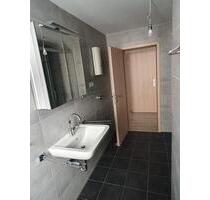 3,5 Zimmer - 85m² - in perfekter Zentraler Lage - Luxuriöses Bad - Oberhausen
