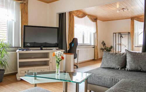 Foto - 4 Zimmer Wohnung mit EBK Stellplatz Garten Bischhausen