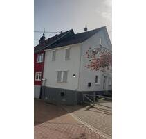 Kleines Fachwerkhaus in Taunusstein – 2025 umfangreich renoviert