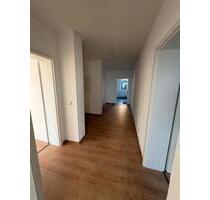 Geräumige Studentenwohnung WG - 1.212,00&nbsp;EUR Kaltmiete, ca.&nbsp; 101,00&nbsp;m&sup2; in Dresden (PLZ: 01157) Cotta