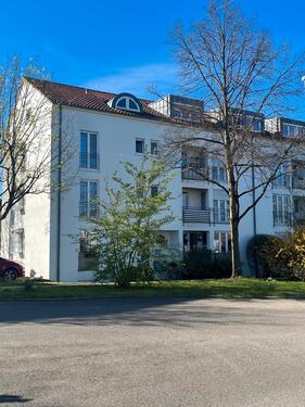 Foto - Lichtdurchflutete Dachgeschosswohnung mit Wintergarten