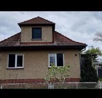 Charmantes Einfamilienhaus fertig saniert Kamin Carport Schuppen - Blankenfelde-Mahlow