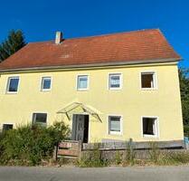 Einfamilienhaus mit Nebengebäude in naturnaher Umgebung - Birgland