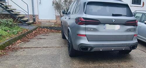 Foto - KFZ-Stellplatz Schwalmstadt-Ziegenhain