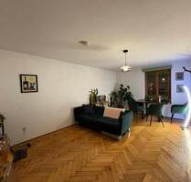 Lichtdurchflutete 2 Zimmer Wohnung im Herzen Deggendorfs