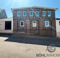 Lager & Produktionsflächen - 3.800,00 EUR Kaltmiete, ca.  925,00 m² in Remscheid (PLZ: 42857) Reinshagen