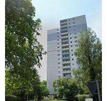 Zur verkaufen: 3,5-Zimmer-Wohnung mit Balkon – sofort verfügbar - Stuttgart Bad Cannstatt